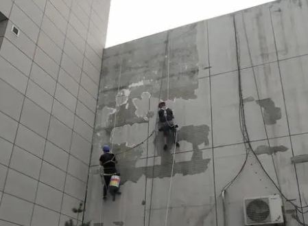 铜仁楼顶漏水维修公司分享下铜仁外墙防水的注意事项